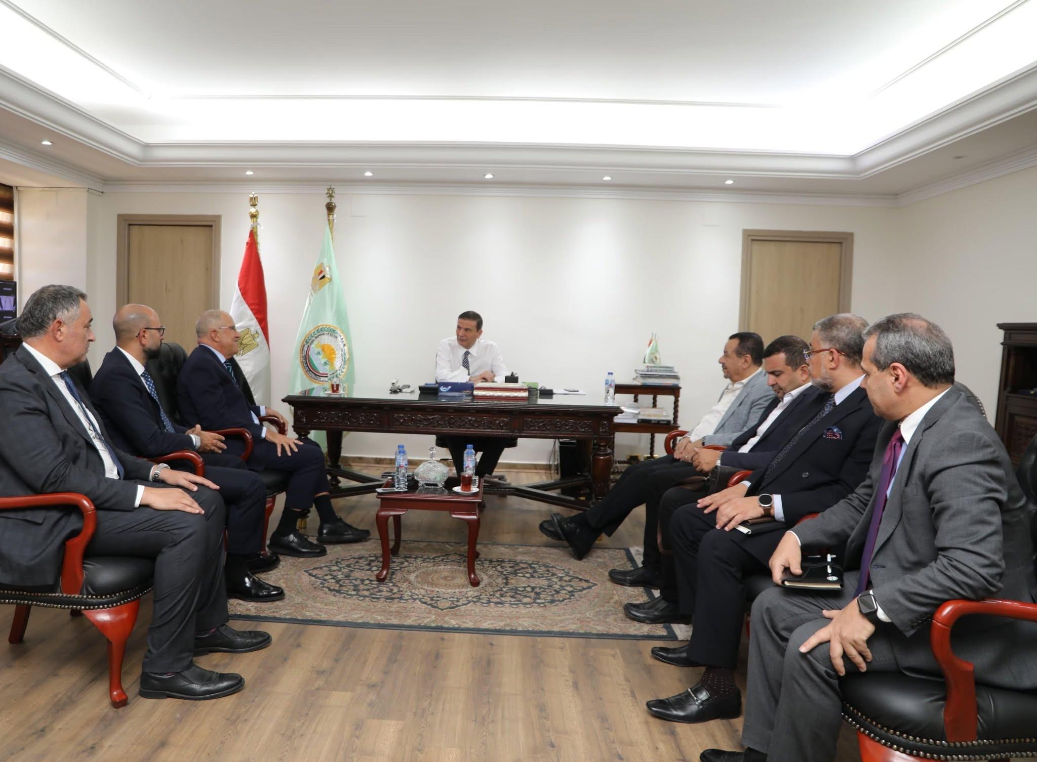 The Minister of Agriculture meets with the head of the Federation of Industries to discuss the expansion of the “Productive Village” initiative